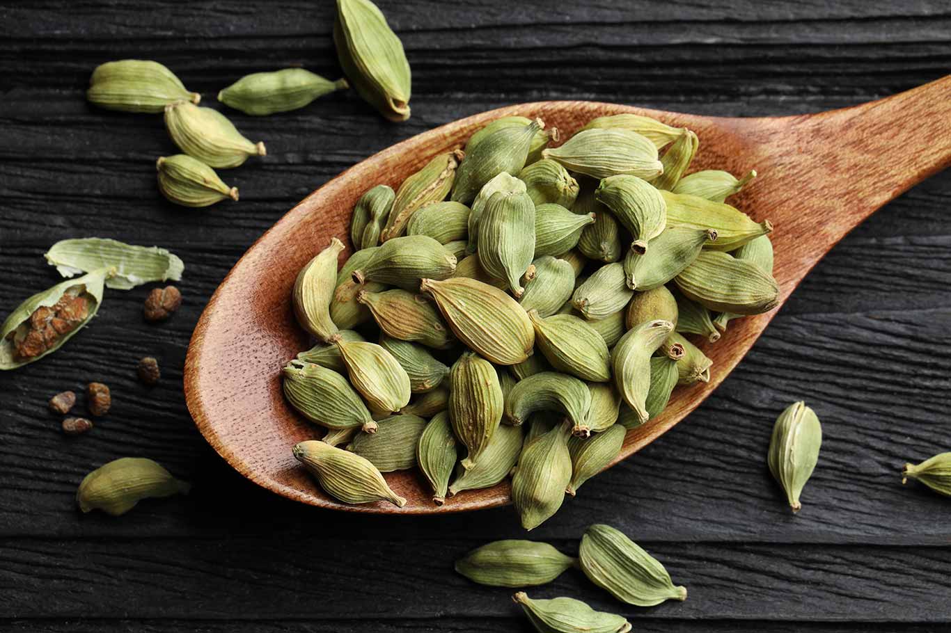 CARDAMOMO CON CASCARA 1K